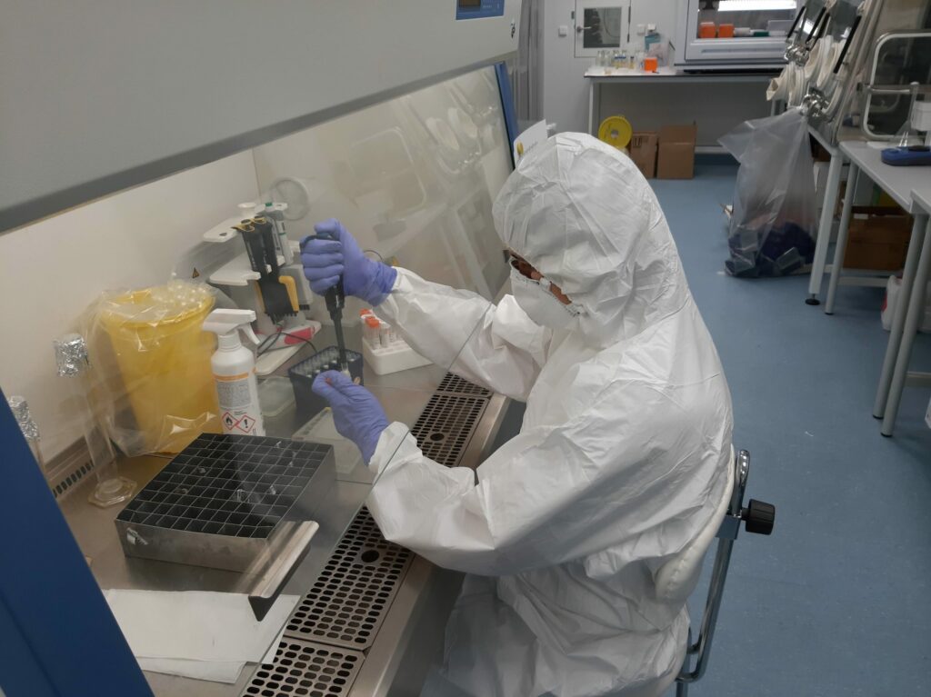 Ilustračné foto z laboratória BSL3.