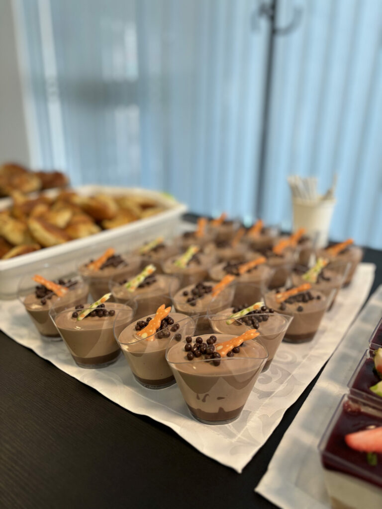 občerstvenie, sladké dezerty na podujatí ParkinSAV-Cup