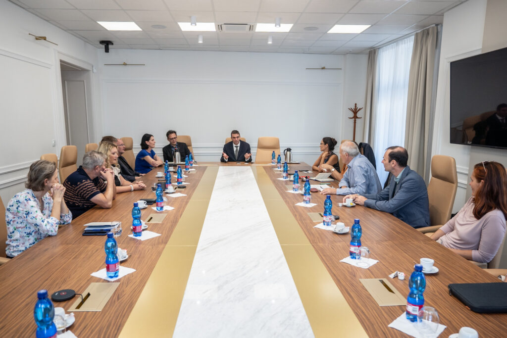 Stretnutie s medzinárodným tímom experto...