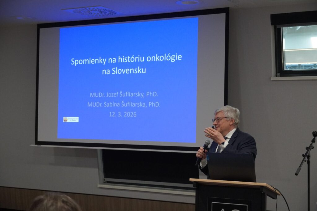 Dr. Jozef Šufliarsky.