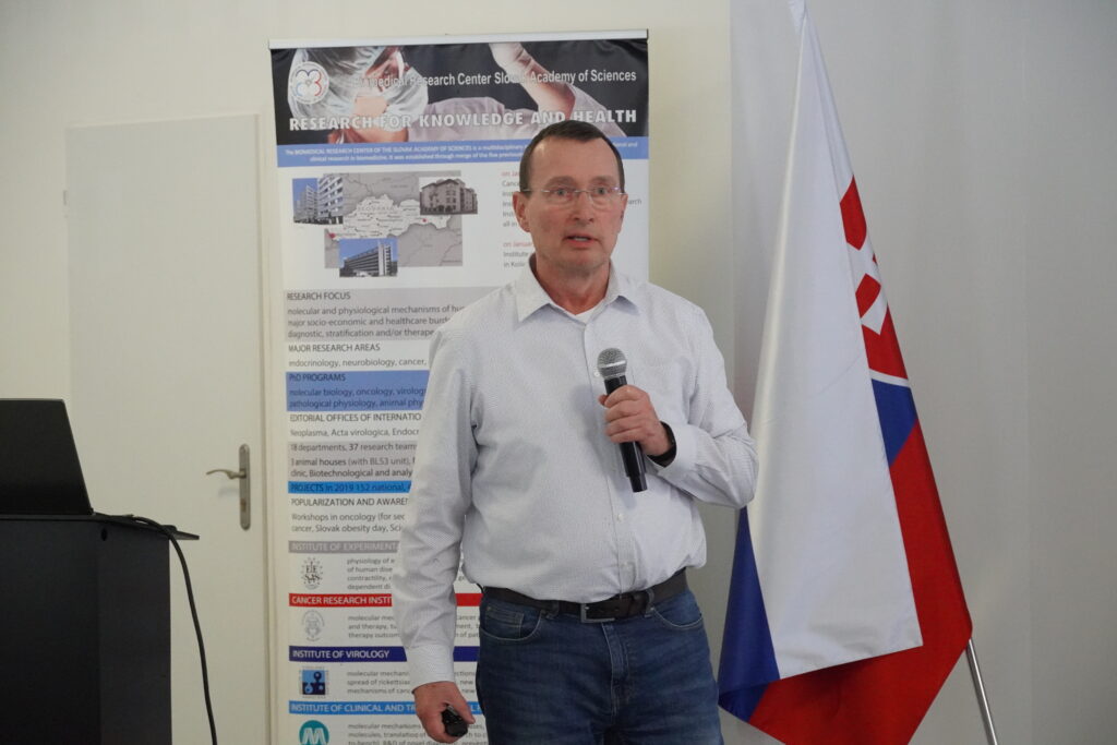 Peter Šebo, Czech Academy of Sciences.
