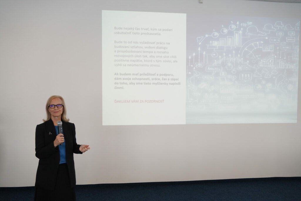 Generálna riaditeľka BMC SAV, v. v. i. p...