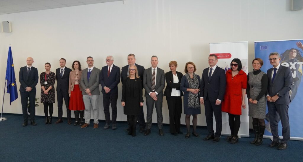 Visit of the European Commission delegat...