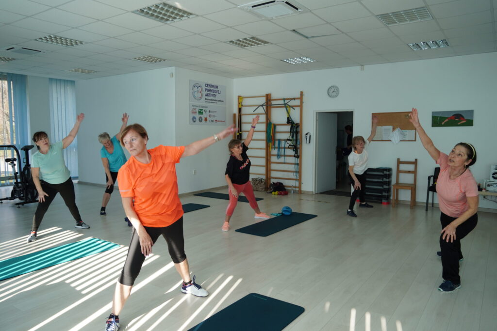 Ilustračné foto, cvičenie v Centre pohyb...