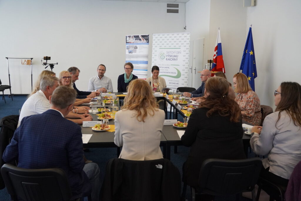 The aim of the round table was bringing together experts from various scientific fields to disc...