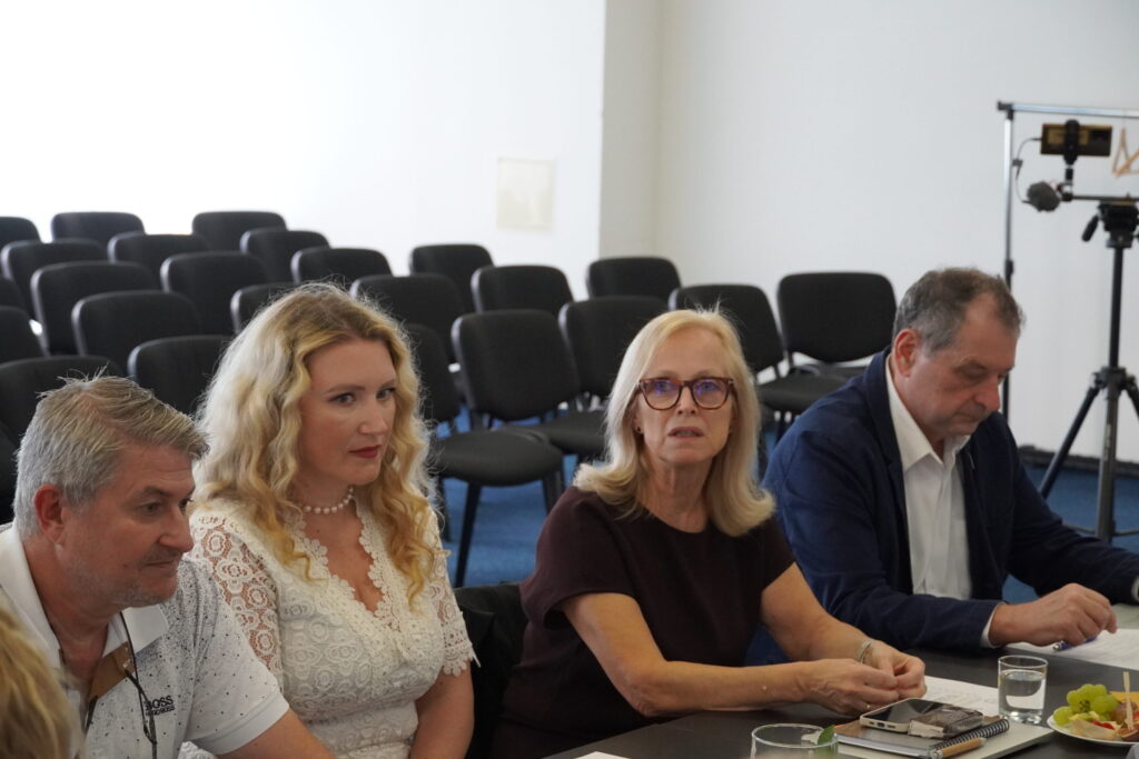 Zľava Miroslav Chovanec, Soňa Čierniková, Silvia Pastoreková a Ján Sedlák.