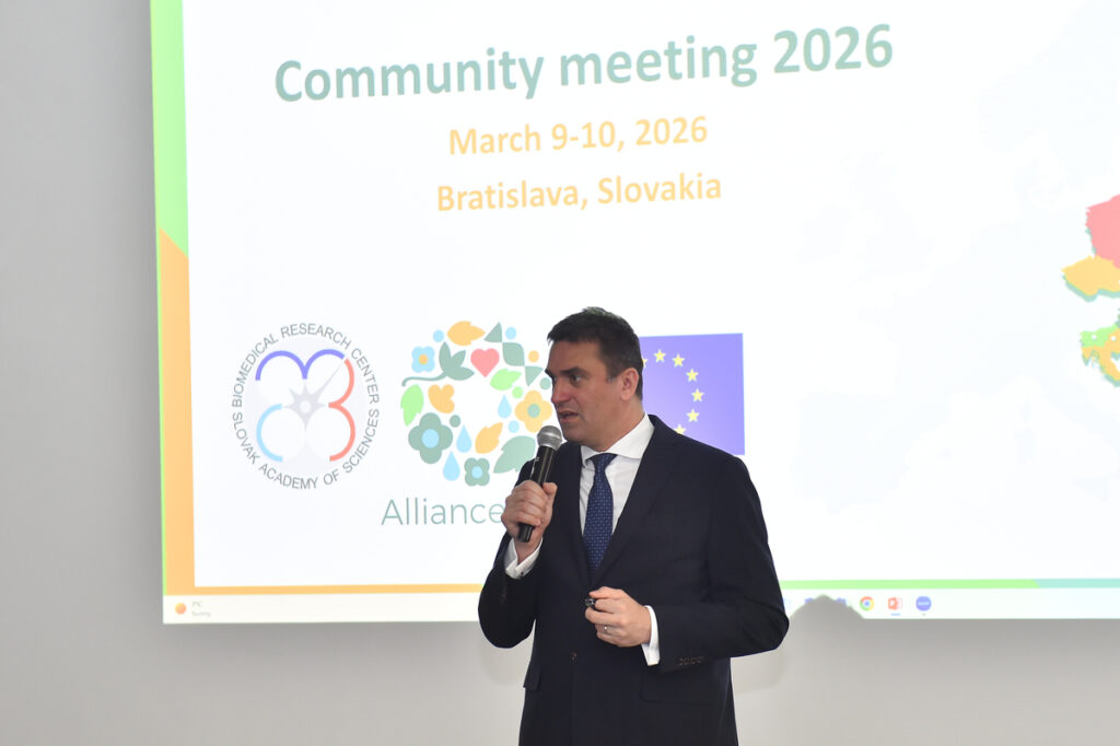 President of the Slovak Academy of Sciences, Martin Venhart also gave a speech.