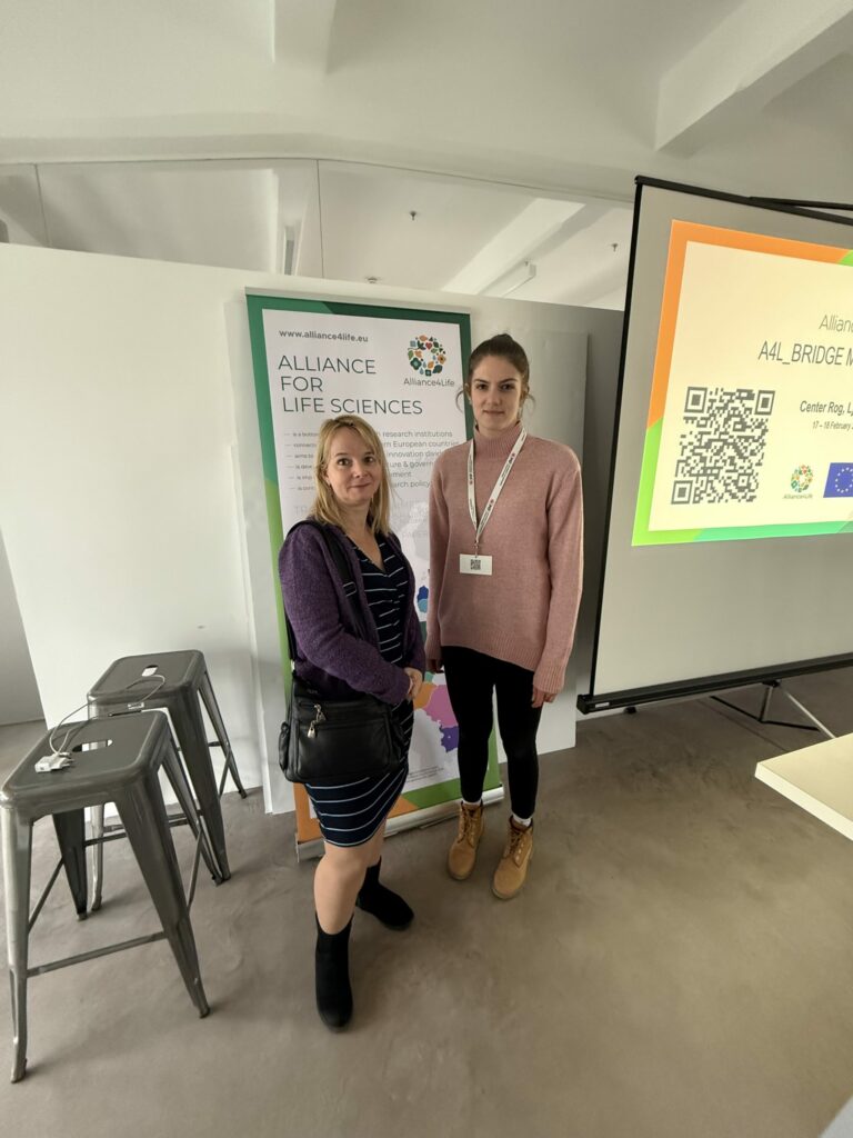 Lívia Petrisková (vpravo) a Karolína Kuchárová.