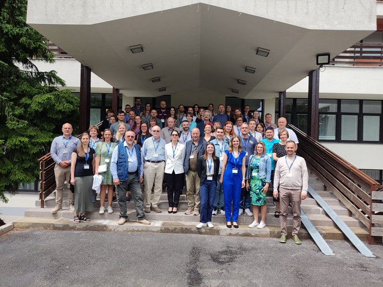 Group photo of the participants in the c...