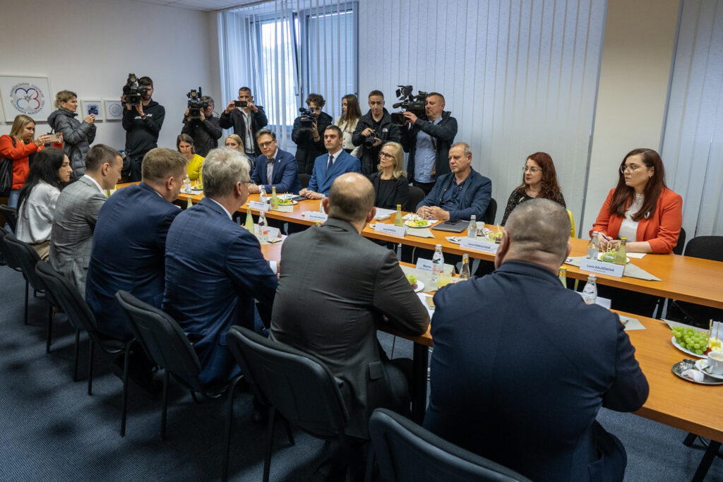 Rokovanie s ministrami na pôde BMC SAV.