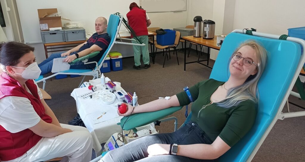 Pri odbere krvi v Košiciach v apríli 202...