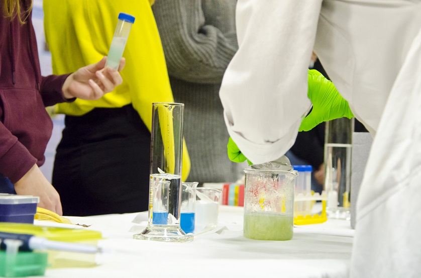 Students had a brief insight into scient...